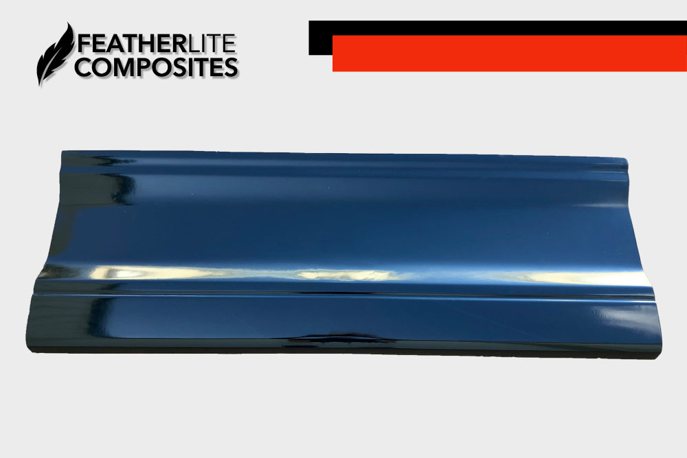 Black fiberglass tailgate for Gen 1 S10 made by Featherlite Composites